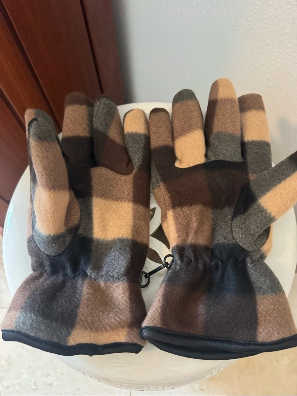 Plaid Fleece Gloves - Black/Grey/Brown/Tan